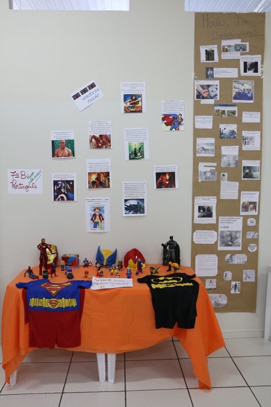 Exposição: Heróis da ficção e heróis da vida real