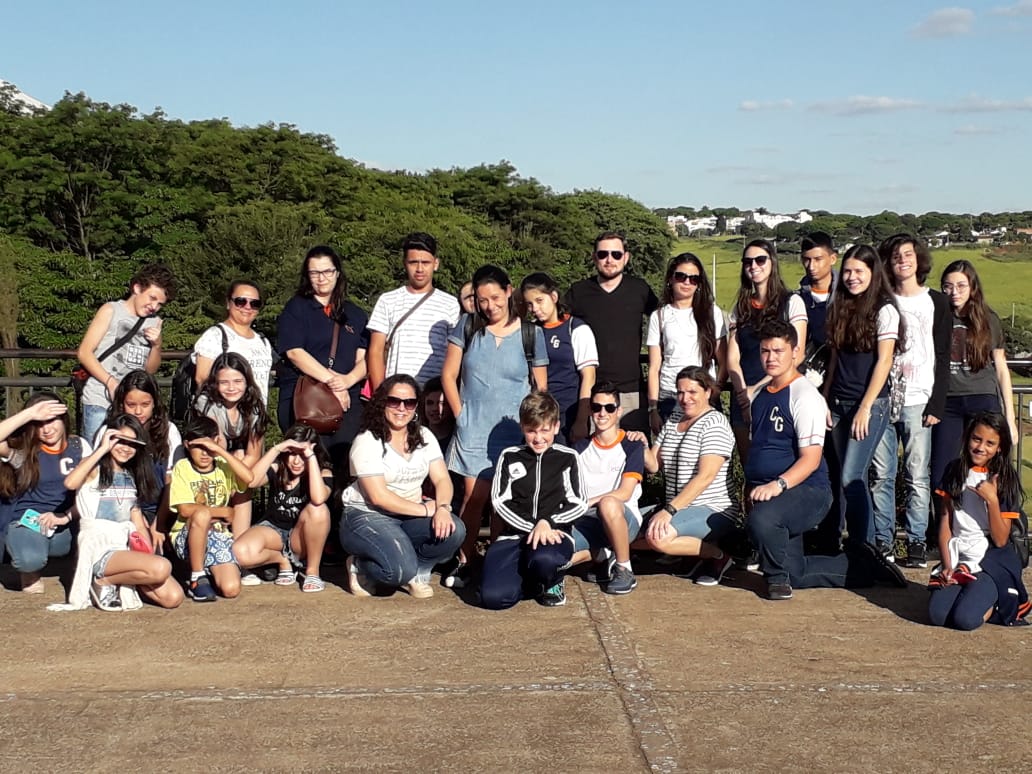 Projeto ‘Aluno Destaque’ leva estudantes a uma visita cultural em Maringá