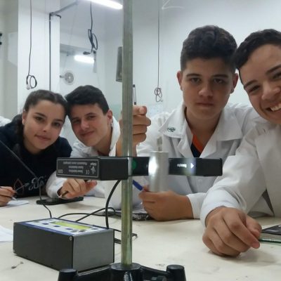 Práticas de Física desenvolvem competências e habilidades nos estudantes