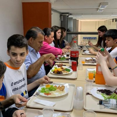 Encerrando o Ensino Fundamental, alunos do 9º ano participam de confraternização